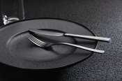 Assiett Black Satin - Svart