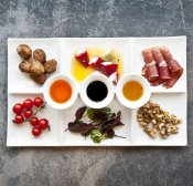 Tapasfat Daily Use Vit - Modern House 41x25 cm