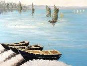 Oljemålning med båtar på ljusblå hav och vit och ljusbeige bakgrund