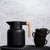 Termoskanna Nor Svart 1L - Modern House