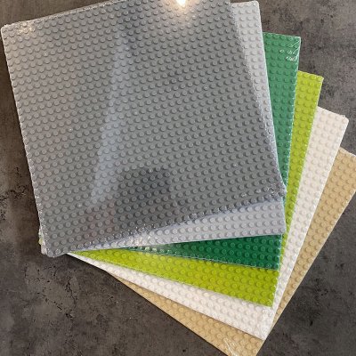 Grön LEGO basplatta, byggplatta stor - 32x32 studs - 25,5x25,5 cm