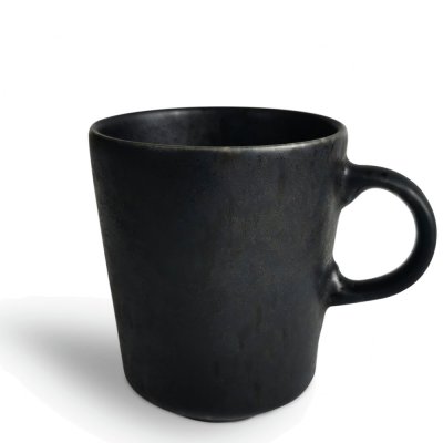 Svart mugg i stengods. Matt svart glansiga fläckar - 25 cl