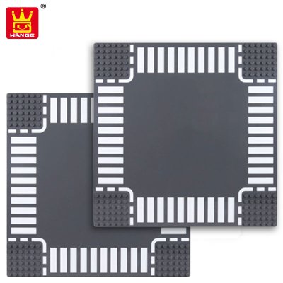 2st Vägplattor Roadplates, basplattor med väg korsning. Kompatibelt med LEGO
