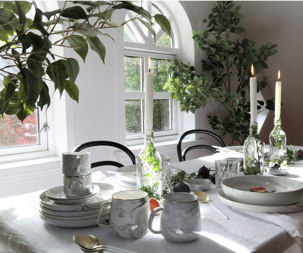 Marmor Porslin med guldkant - Tallrikar, assietter och muggar